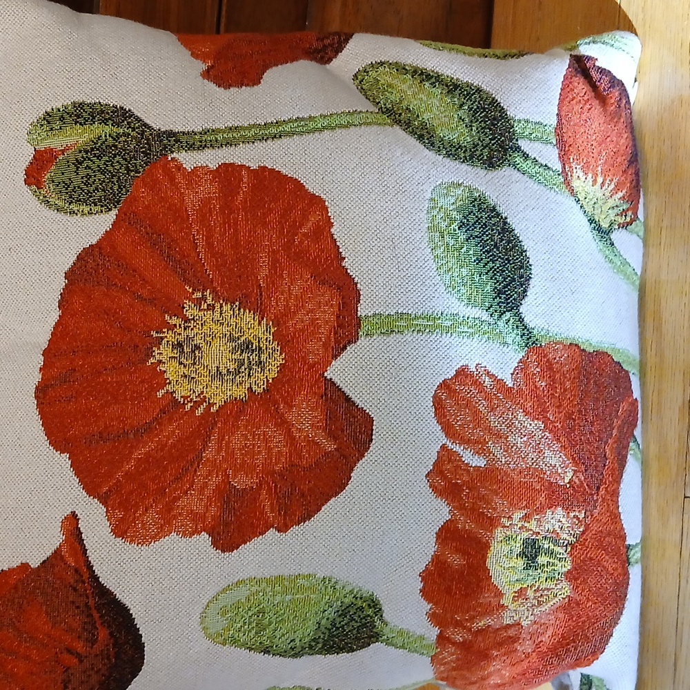 Poppy tapestry pillow 14"